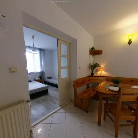 Boleslawiec Hostel Noclegi *