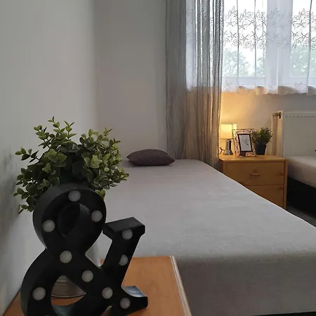 Hostel Boleslawiec Hostel Noclegi *