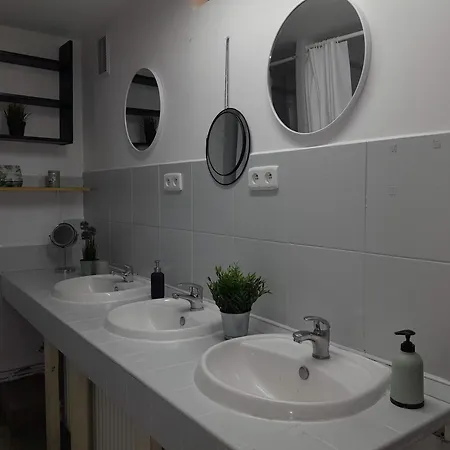 Boleslawiec Hostel Noclegi Hostel *