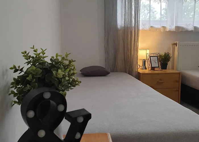 Hostel Boleslawiec Hostel Noclegi *