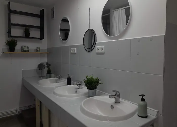 Boleslawiec Hostel Noclegi Hostel *