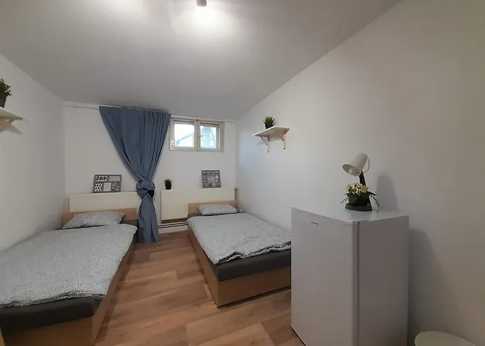 Boleslawiec Hostel Noclegi Hostel *